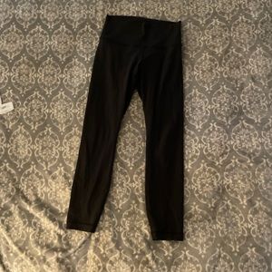 Lulu lemon size 6 wunder under legging